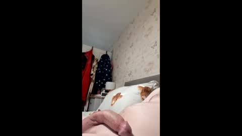 drewk423258 online show from March 12, 4:24 pm