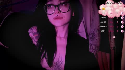 Tara  Sonny online show from October 3, 2:30 am