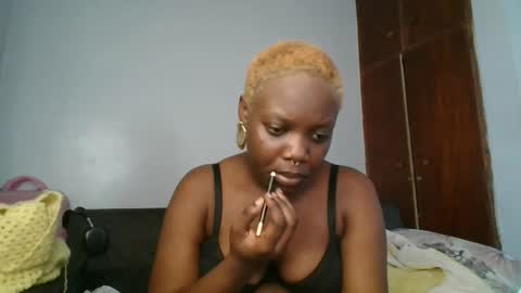 Kimberly online show from November 29, 12:52 pm