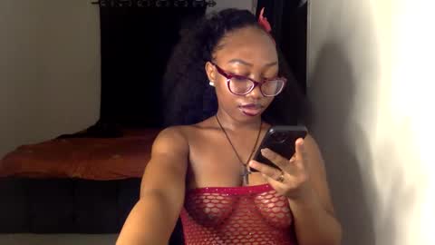 luna online show from February 25, 4:55 am