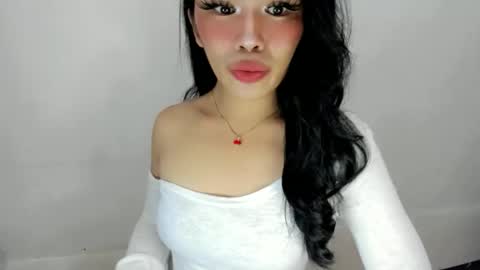 Snapshot of dripqueenxoxo chatting on September 14, 12:15 pm miss. Erika online show from September 14, 12:15 pm