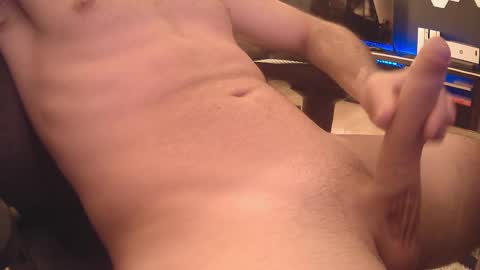 Snapshot of drjohnycage chatting on December 2, 8:59 pm drjohnycage online show from December 2, 8:59 pm