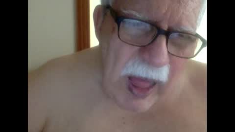 Snapshot of drnick069 chatting on October 10, 4:50 pm drnick069 online show from October 10, 4:50 pm