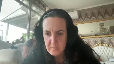 Dr. Resa online show from March 1, 3:38 pm