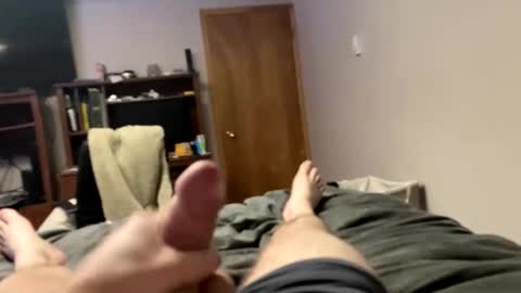 Snapshot of drunkcanuck07 chatting on February 22, 2:37 pm drunkcanuck07 online show from February 22, 2:37 pm