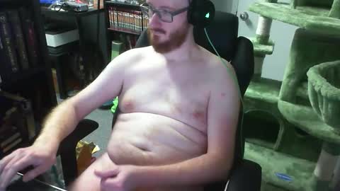 Snapshot of drystan chatting on December 3, 6:21 am FoxBoyKit online show from December 3, 6:21 am