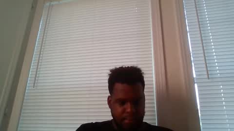 Snapshot of dsmoov_ chatting on September 17, 1:13 pm SmoovFanz online show from September 17, 1:13 pm