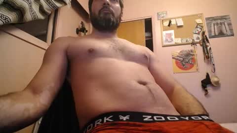 Snapshot of dstructo chatting on November 4, 1:38 am D online show from November 4, 1:38 am