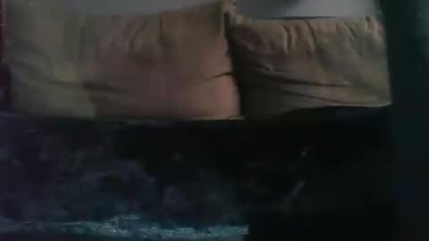 dude_13 online show from October 22, 4:35 am