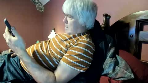 Snapshot of dug38 chatting on June 8, 4:18 pm Doug online show from June 8, 4:18 pm