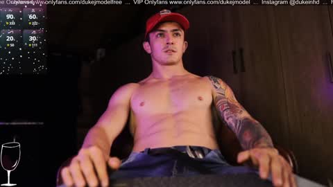 Snapshot of duke_j chatting on January 19, 4:01 am DUKE J online show from January 19, 4:01 am