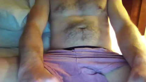 dukescosmo12 online show from May 1, 4:39 am