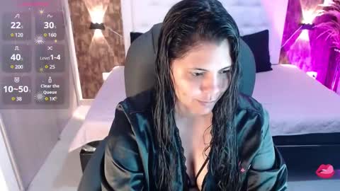 Snapshot of dulce__love69 chatting on December 26, 4:10 am Dulce love69 online show from December 26, 4:10 am