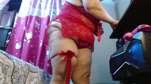 Snapshot of dulce_mmaria chatting on March 5, 12:11 pm dulce online show from March 5, 12:11 pm