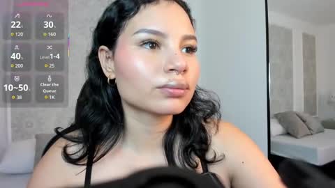 Snapshot of dulce_natyy chatting on October 10, 2:21 am N A T Y online show from October 10, 2:21 am