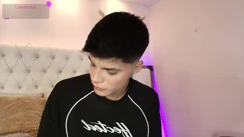 Dulcey online show from November 5, 9:31 am