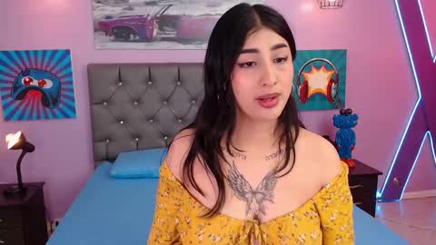 Snapshot of dulciinea_07 chatting on October 15, 3:06 am Abril Cruz online show from October 15, 3:06 am