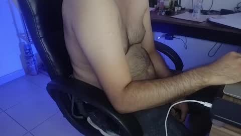 Snapshot of dulses_sabor chatting on September 28, 12:54 pm Neon Ghost online show from September 28, 12:54 pm