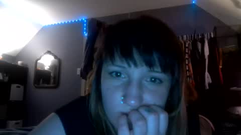 dumbgxth online show from January 11, 7:02 am