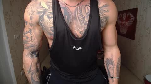 Snapshot of duncanstones chatting on December 27, 2:22 pm DuncanStone online show from December 27, 2:22 pm