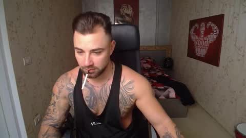 Snapshot of duncanstones chatting on December 29, 10:45 am DuncanStone online show from December 29, 10:45 am