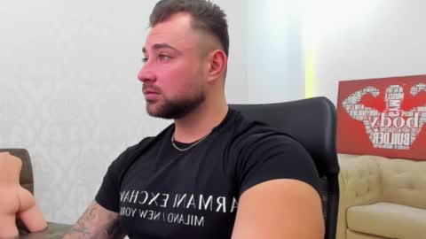 Snapshot of duncanstones chatting on January 20, 12:28 pm DuncanStone online show from January 20, 12:28 pm