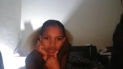 Snapshot of duochocolat chatting on September 11, 9:48 pm Flo  aiyah online show from September 11, 9:48 pm