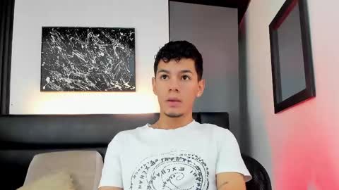 Snapshot of duolust chatting on October 1, 12:22 pm Thomas and Noah online show from October 1, 12:22 pm