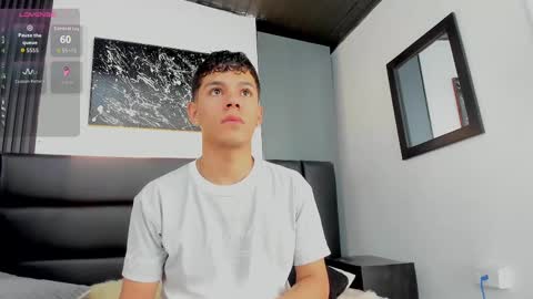 Snapshot of duolust chatting on October 16, 7:48 pm Thomas and Noah online show from October 16, 7:48 pm