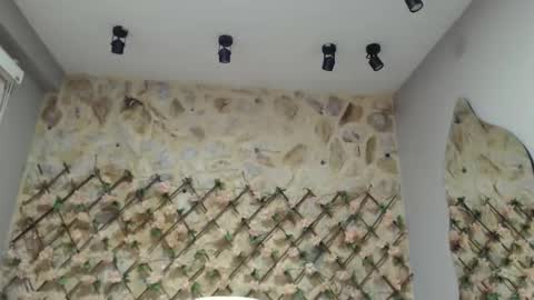 duskybeautyy online show from February 1, 2:15 pm