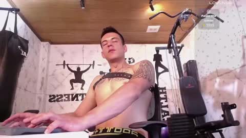 Dustin Sonne online show from January 25, 6:34 am