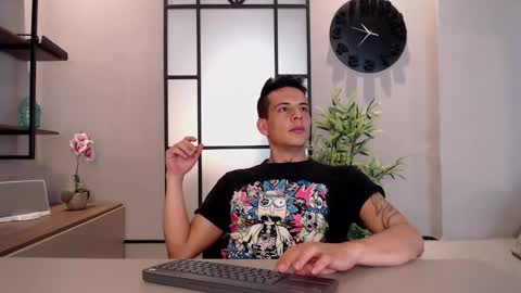 Dustin Sonne online show from February 5, 6:24 am