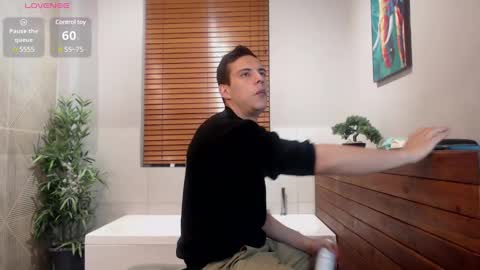 Dustin Sonne online show from February 20, 3:23 am