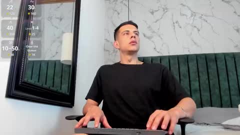 Dustin Sonne online show from February 23, 10:06 am