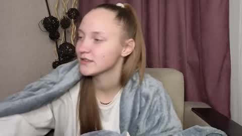 Jenny online show from December 15, 8:13 pm