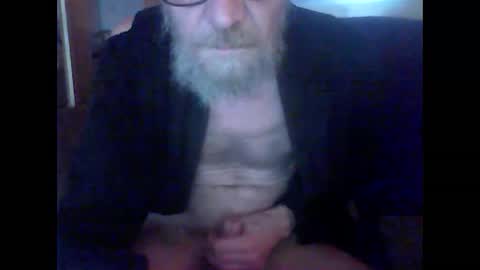 Snapshot of dutchpenis63 chatting on February 23, 10:31 pm dutchpenis63 online show from February 23, 10:31 pm