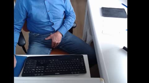 dutchpornking2 online show from September 10, 8:47 am