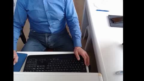 dutchpornking2 online show from September 29, 7:46 am