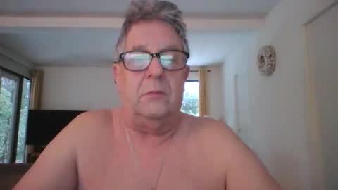 dutchsmooth online show from January 9, 8:17 am