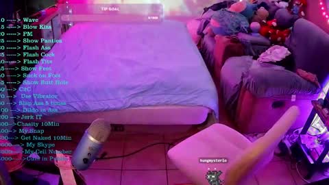 DvaDaisy online show from March 2, 9:11 pm