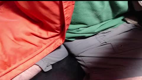 Snapshot of dvd4554 chatting on December 10, 6:17 pm gooodcam online show from December 10, 6:17 pm