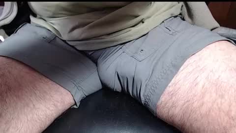 Snapshot of dvd4554 chatting on December 14, 5:03 pm gooodcam online show from December 14, 5:03 pm