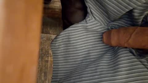 Snapshot of dvelope chatting on March 5, 12:22 pm dVe1oPe online show from March 5, 12:22 pm