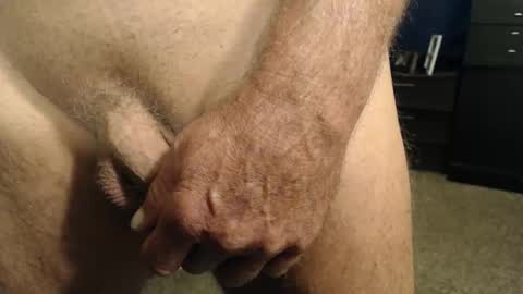 Snapshot of dwhitey4u chatting on October 21, 12:17 pm dwhitey4u online show from October 21, 12:17 pm