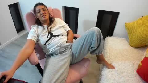 dayana online show from November 29, 4:59 am