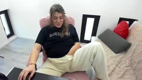 dayana online show from March 17, 4:39 am