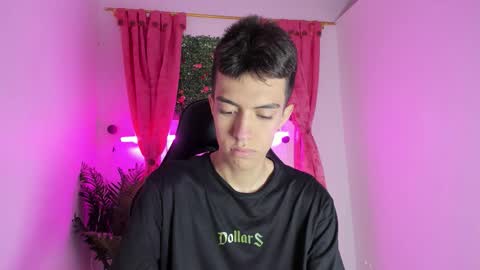 Dylan online show from September 13, 11:32 am