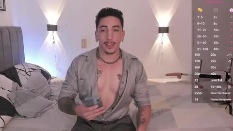 Snapshot of dylan_spencer chatting on December 6, 7:12 pm Bryan model independient online show from December 6, 7:12 pm