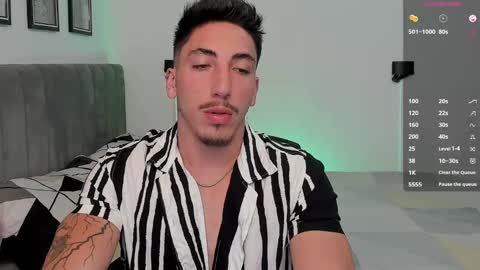 Snapshot of dylan_spencer chatting on January 17, 7:49 pm Bryan model independient online show from January 17, 7:49 pm