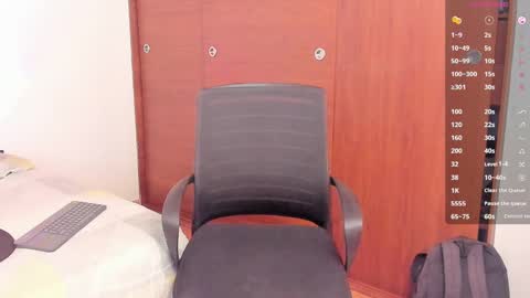 Snapshot of dylan_spencer chatting on February 2, 11:11 pm Bryan model independient online show from February 2, 11:11 pm